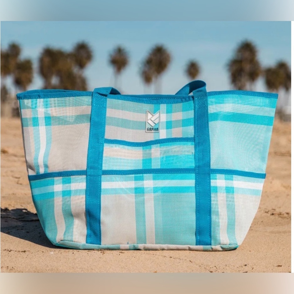 New Extra large Beach Tote (Sand Free) - Picture 2 of 7